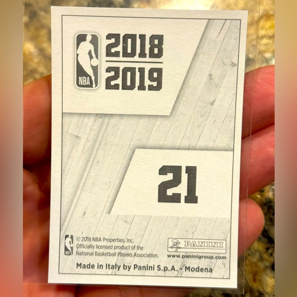 Steph Curry - Picture 2 of 2